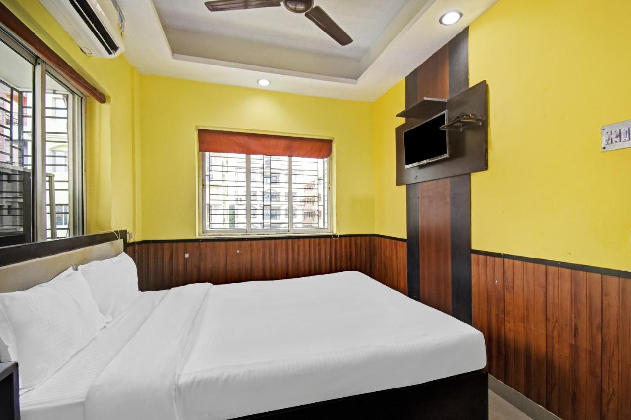 Flagship Hotel Eden Kolkata Exterior photo